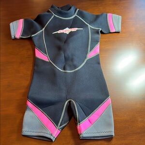 Girls Osprey Black and Pink Shorty Wetsuit